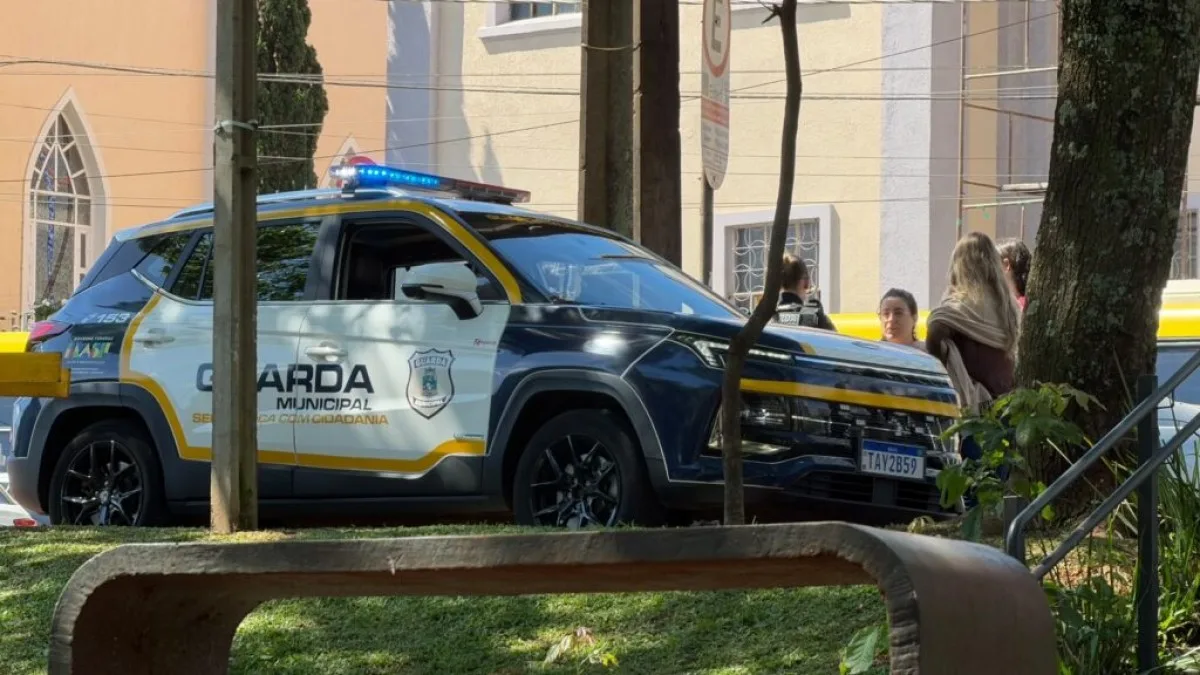 Guarda Municipal detém mulher após dano a equipamento da Assistência Social em Foz