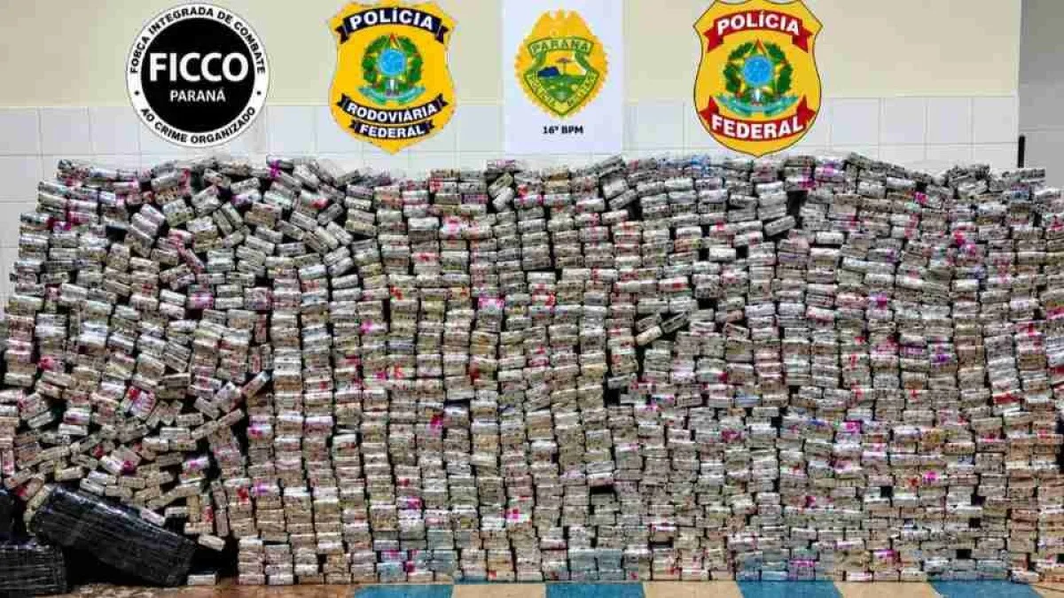 PRF e PF apreendem mais de 1 tonelada de maconha na BR-277