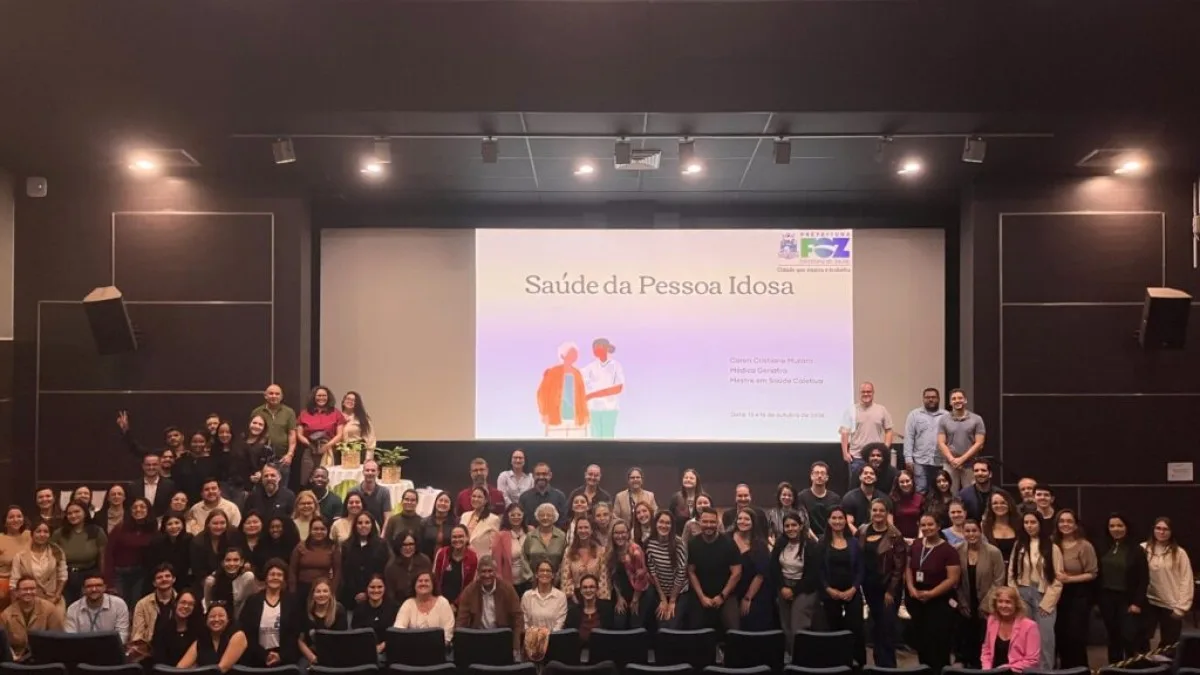 Saúde de Foz capacita 300 profissionais para qualificar atendimento à pessoa idosa