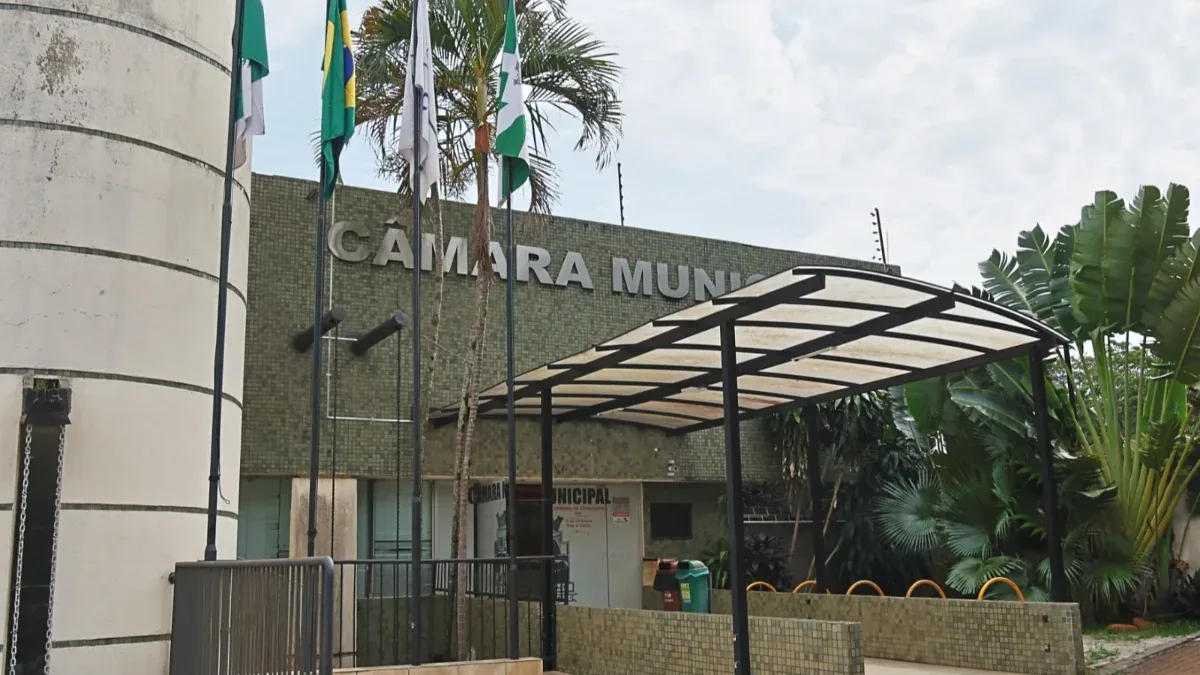 Câmara de Foz pauta sessão extraordinária com projetos que abrem R$ 14,45 milhões em créditos suplementares