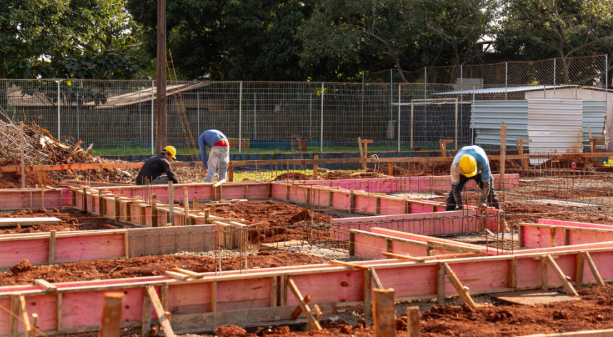 Etapa de fundação da nova UBS do Parque Presidente I é concluída e obra avança para próxima etapa