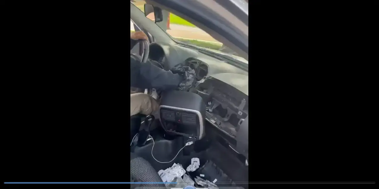 PRF encontra tirzepatida e anabolizantes escondidos no teto e painel de carro na BR-277
