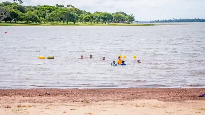 Prainha de Três Lagoas reabre dia 31 de outubro para temporada de verão em Foz