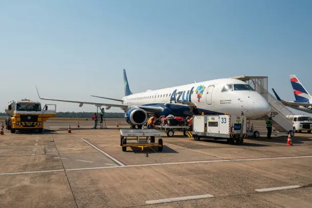 Azul retoma voos diretos de Foz para Recife e Porto Alegre durante a temporada de verão
