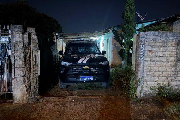 Polícia apreende 825 kg de maconha em casa no Porto Meira; jovem de 19 anos é preso