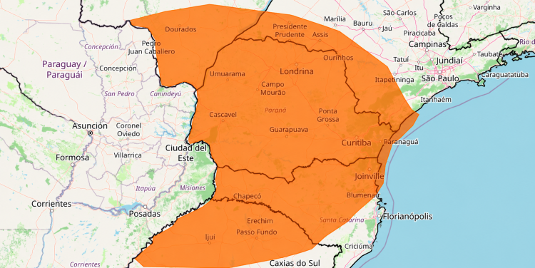Previsão é atualizada e Foz pode ter 38,5 mm de chuva neste sábado; alerta laranja segue em vigor