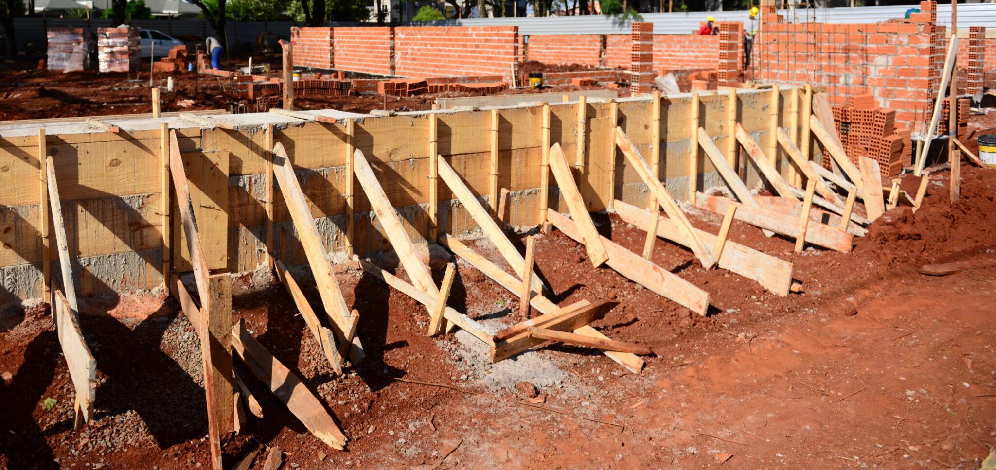 Prefeitura de Foz amplia emissão simplificada de alvarás para construções residenciais e comerciais