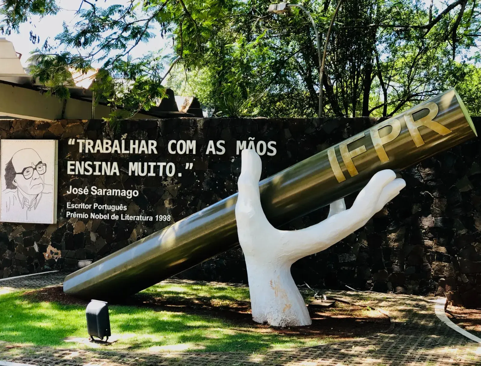 Privacidade, Segurança e Soberania Digital