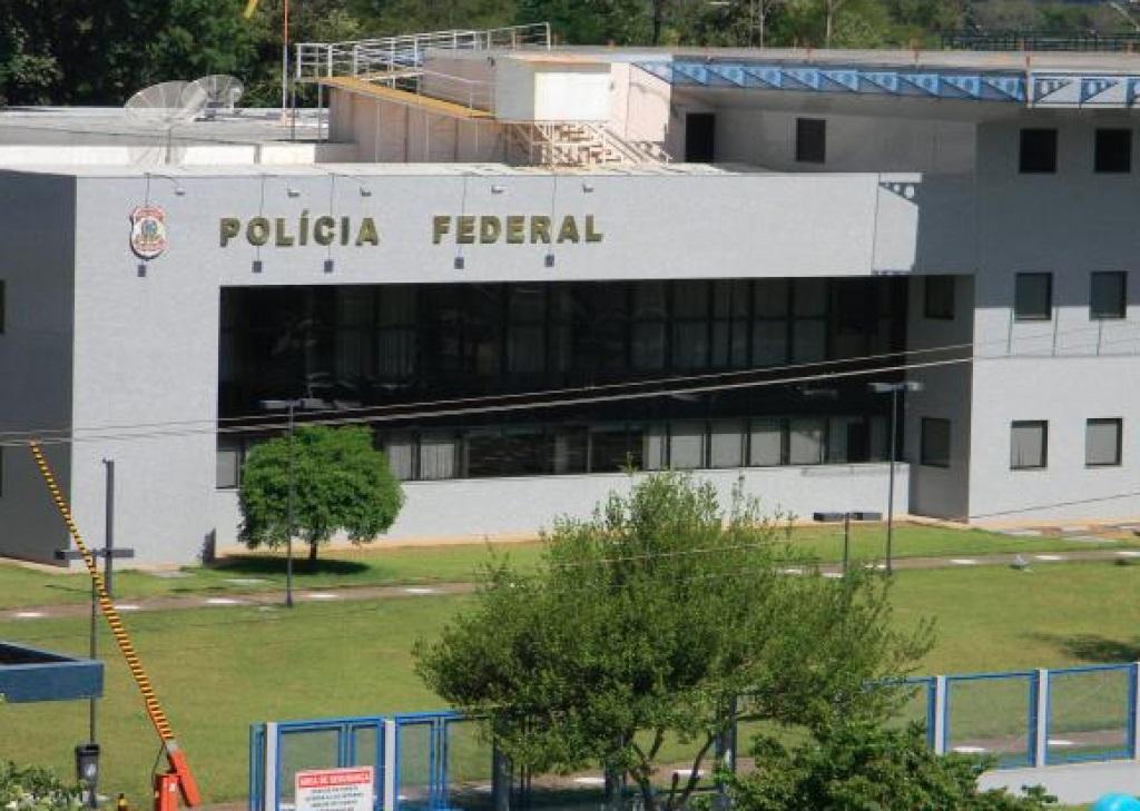 Operação mira grupo suspeito de tráfico de drogas e armas após apreensão de explosivos na fronteira