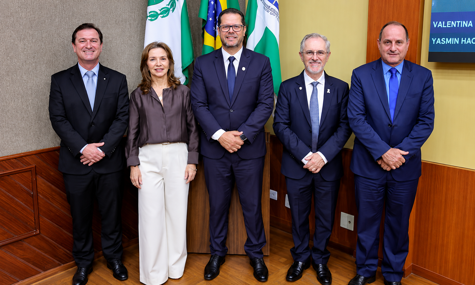 Câmara de Foz propõe limitar reeleição da Mesa Diretora e impedir suplentes de disputar cargos de direção