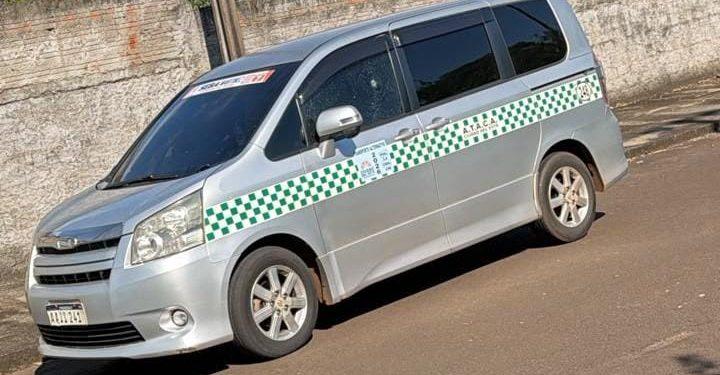 Motorista é baleado durante assalto a van na Vila Portes
