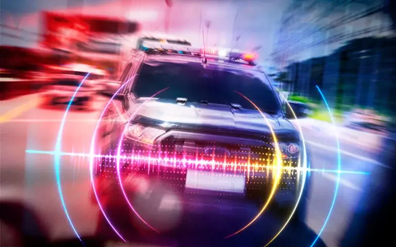 Pistola e 42 munições são encontradas escondidas sob carpete de carro na Vila A