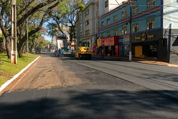 Foz prepara pacote de R$ 10 milhões para recapeamento de mais de 120 mil m² de ruas